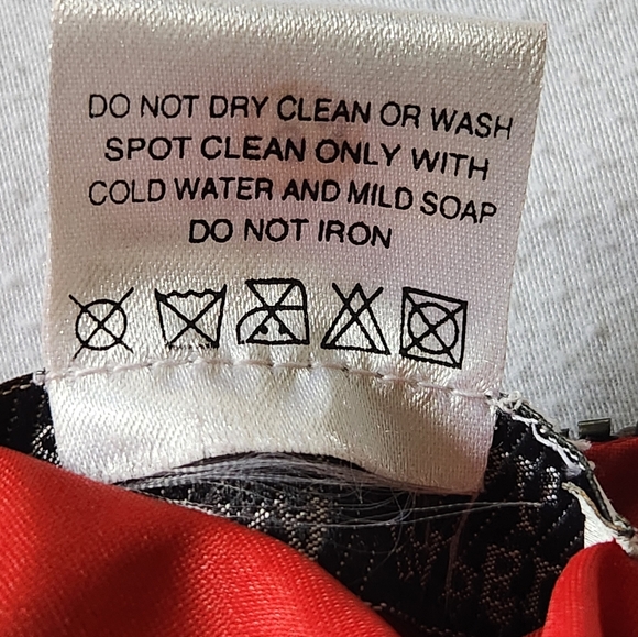 Vintage Adrianna Papell Evening Essentials Beaded Top Silk Floral Red Black Gold - Picture 11 of 12